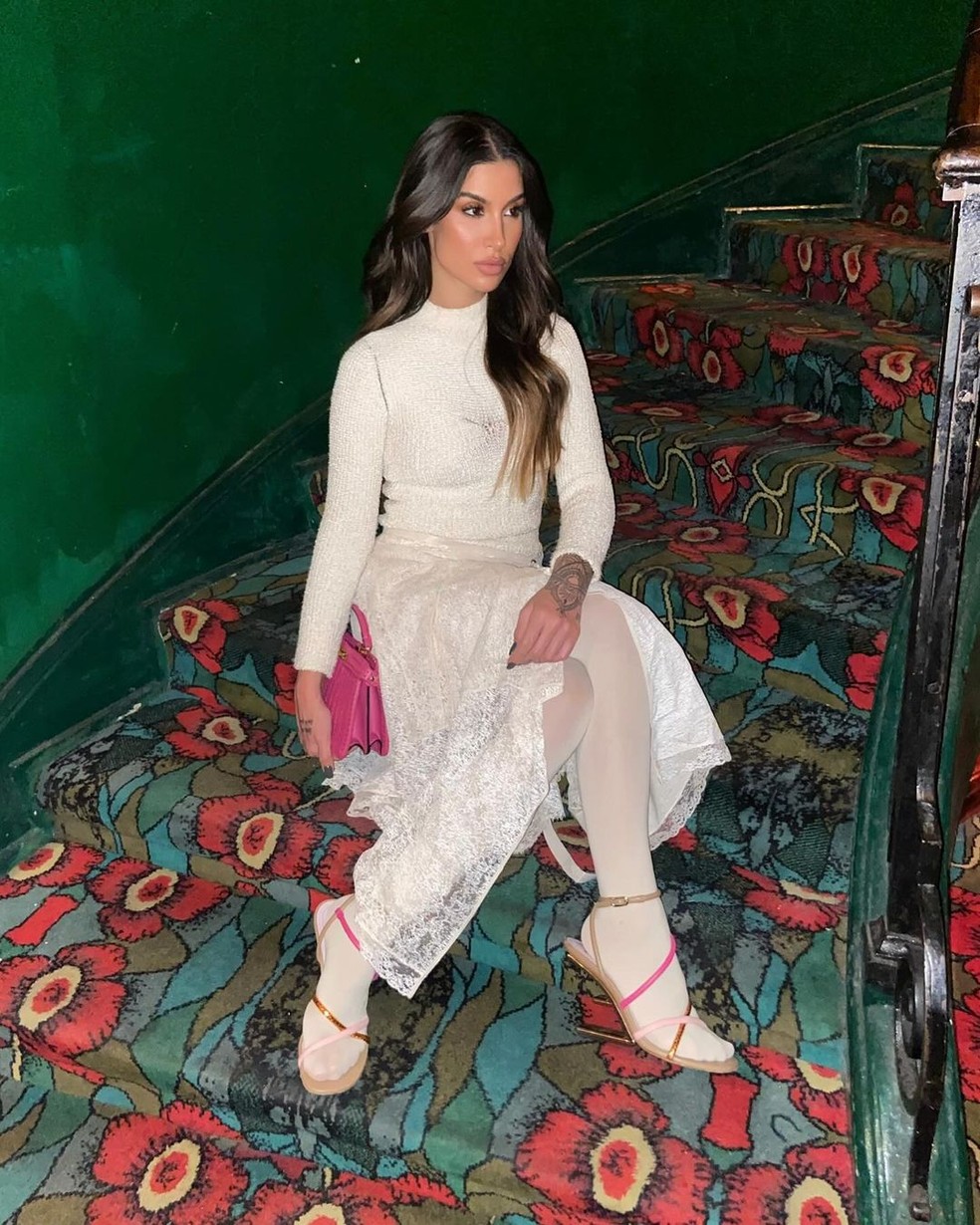 Bianca Andrade usa meia-calça branca — Foto: Reprodução/Instagram
