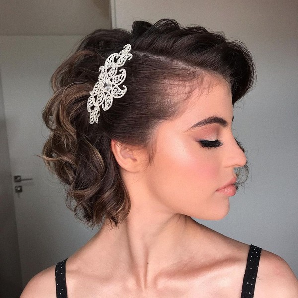 Penteado em cabelo curto para madrinha: inspirações que vão te deixar ...