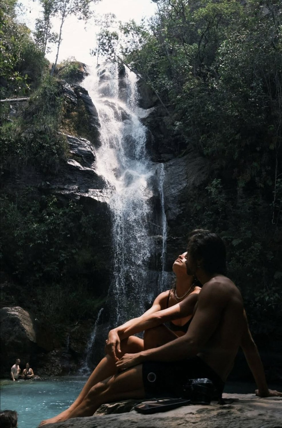 Agatha Moreira abre álbum de fotos na Chapada dos Veadeiros e posa com Rodrigo Simas — Foto: Reprodução/Instagram