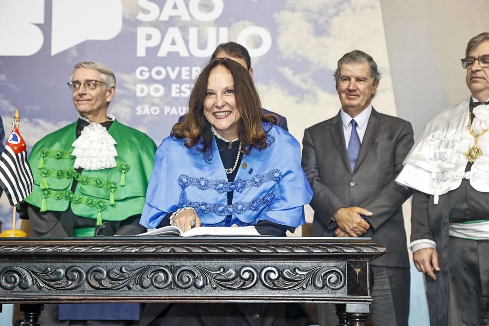 Liedi Bernucci, vice-reitora da USP: "O risco do descrédito na ciência é enorme para a sociedade" — Foto: Marcos Santos/USP Imagens