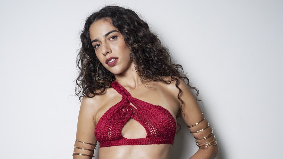 Marina Sena para Ateliê Mão de Mãe, no SPFW N 58 — Foto: Divulgação/@agfotosite