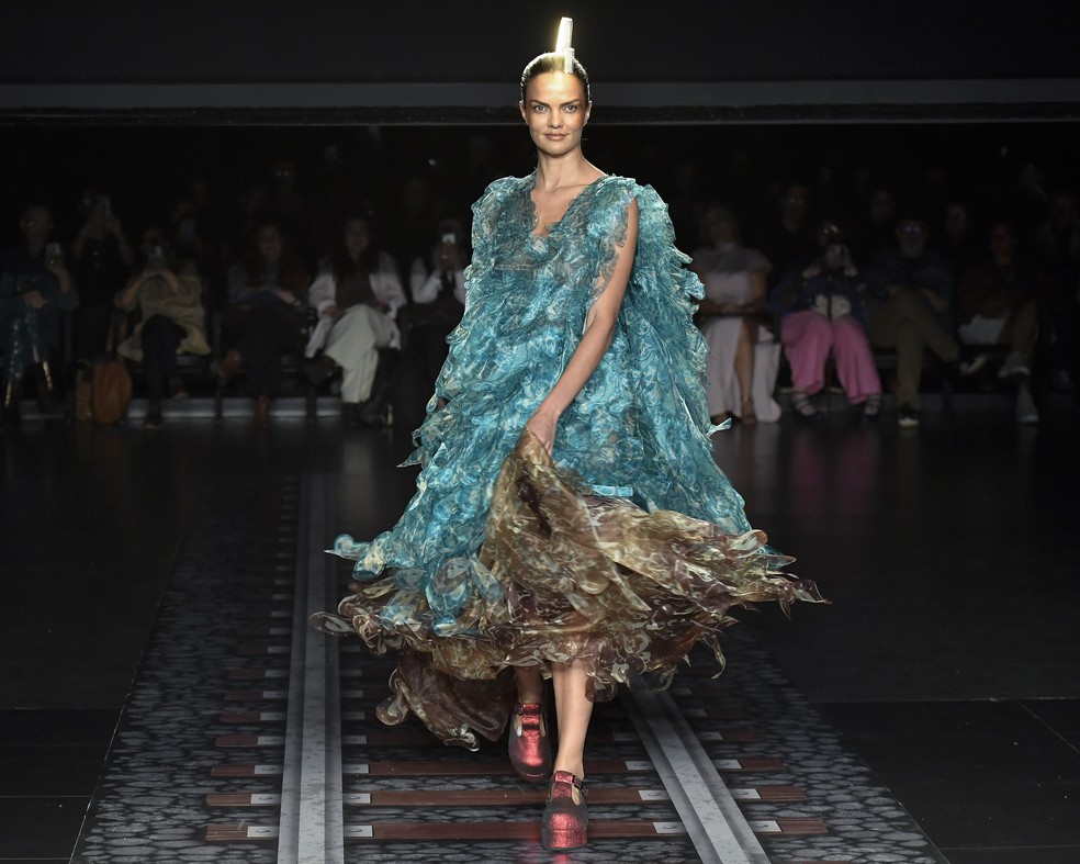 SPFW N60: Ronaldo Fraga apresenta coleção em homenagem a Milton