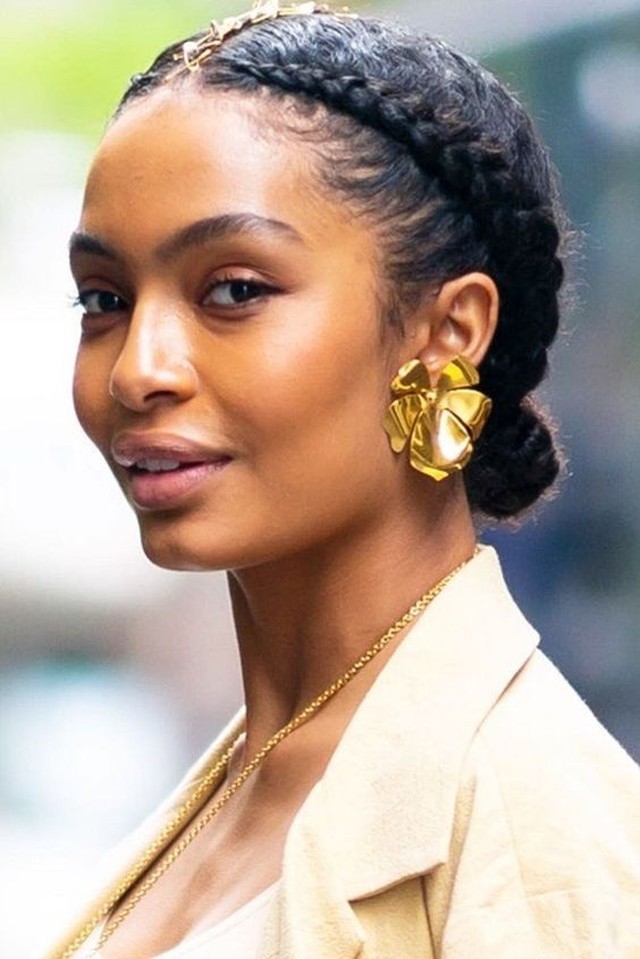 Penteado em cabelo crespo: 30 inspirações para realçar ainda mais a ...