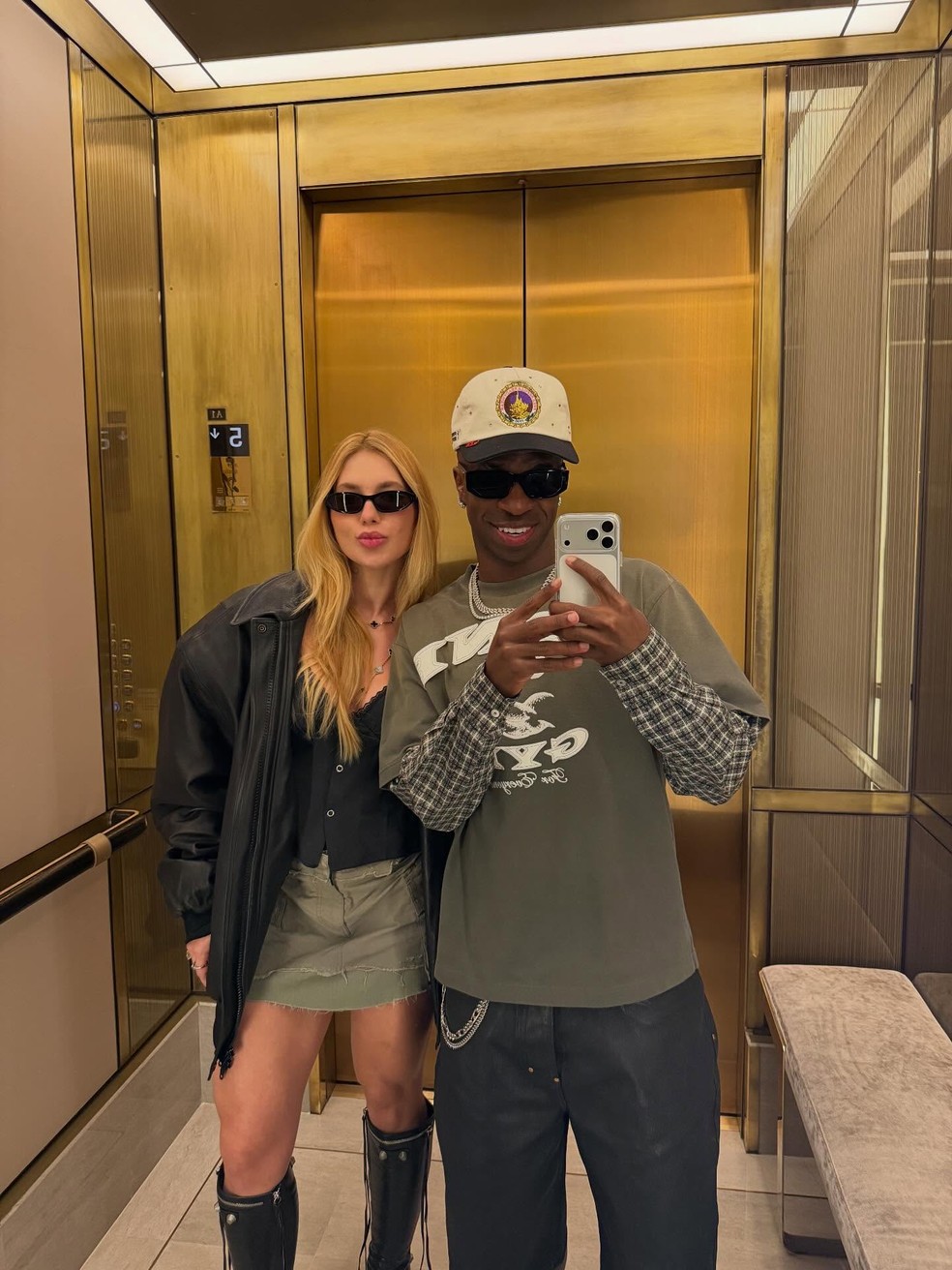 Virginia mostra momentos com Vini Jr — Foto: Reprodução/ Instagram