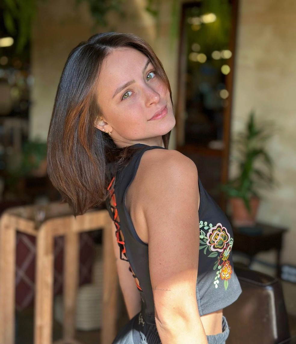 Larissa Manoela mostrou sua beleza natural nas redes sociais — Foto: Reprodução Instagram