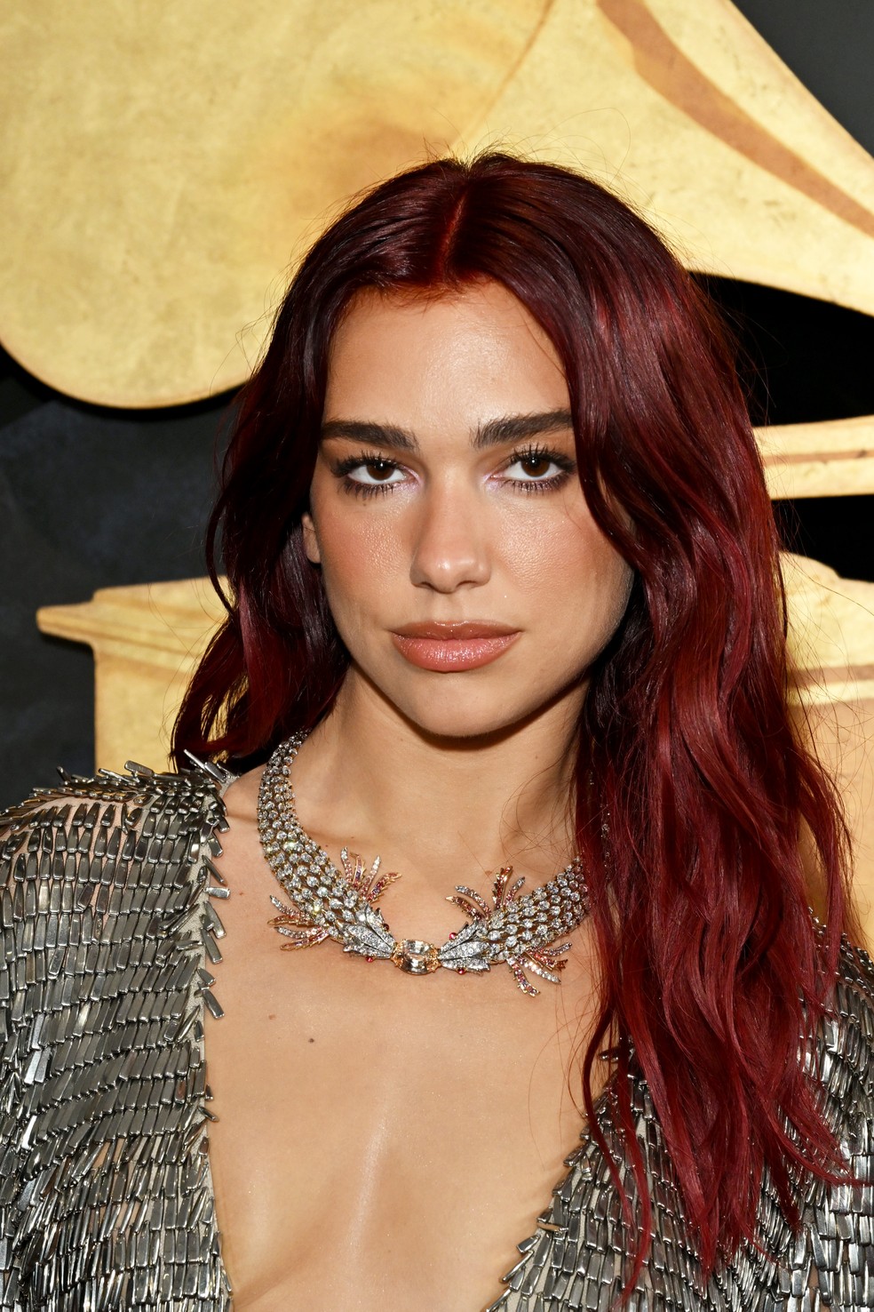 Dua Lipa no Grammy 2024 — Foto: Getty Images