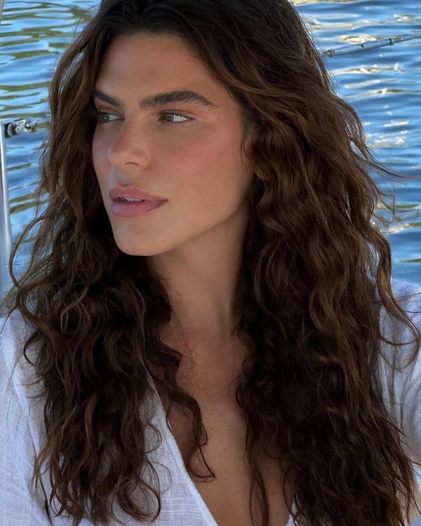 Mariana Goldfarb abre álbum de fotos em passeio de barco: 'Feliz no ...