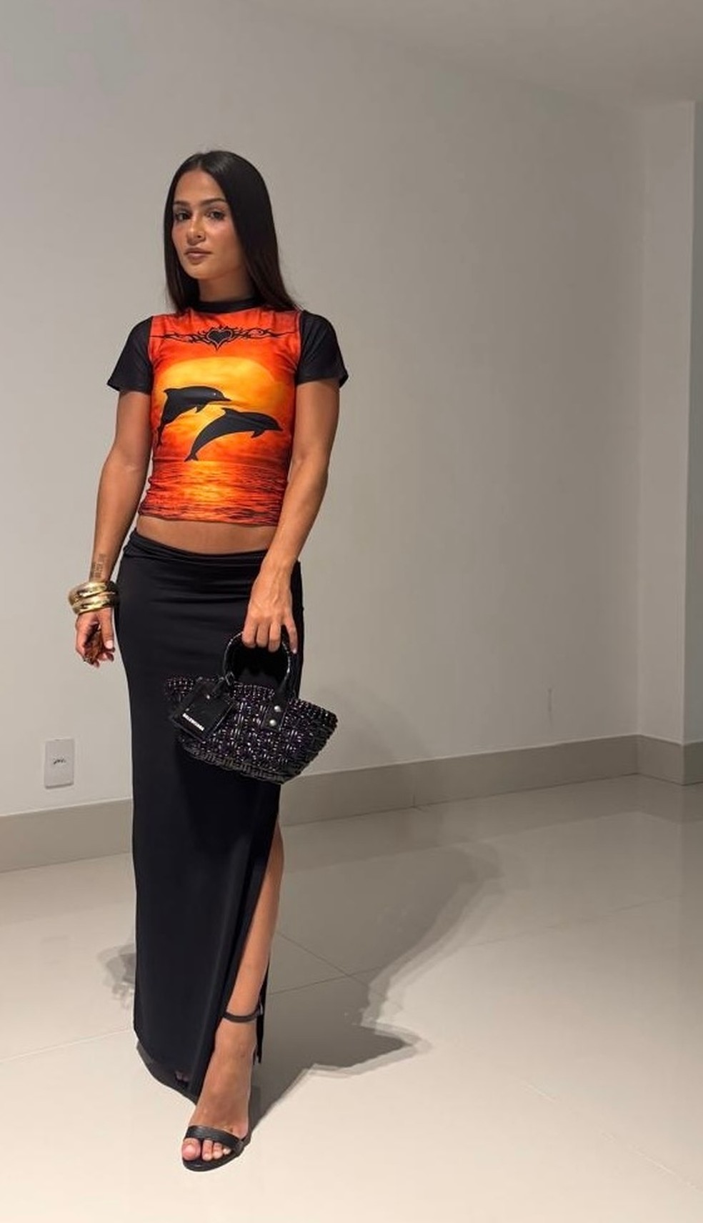 Giullia Buscacio marcou presença no 3º dia do RioFW — Foto: Marie Claire