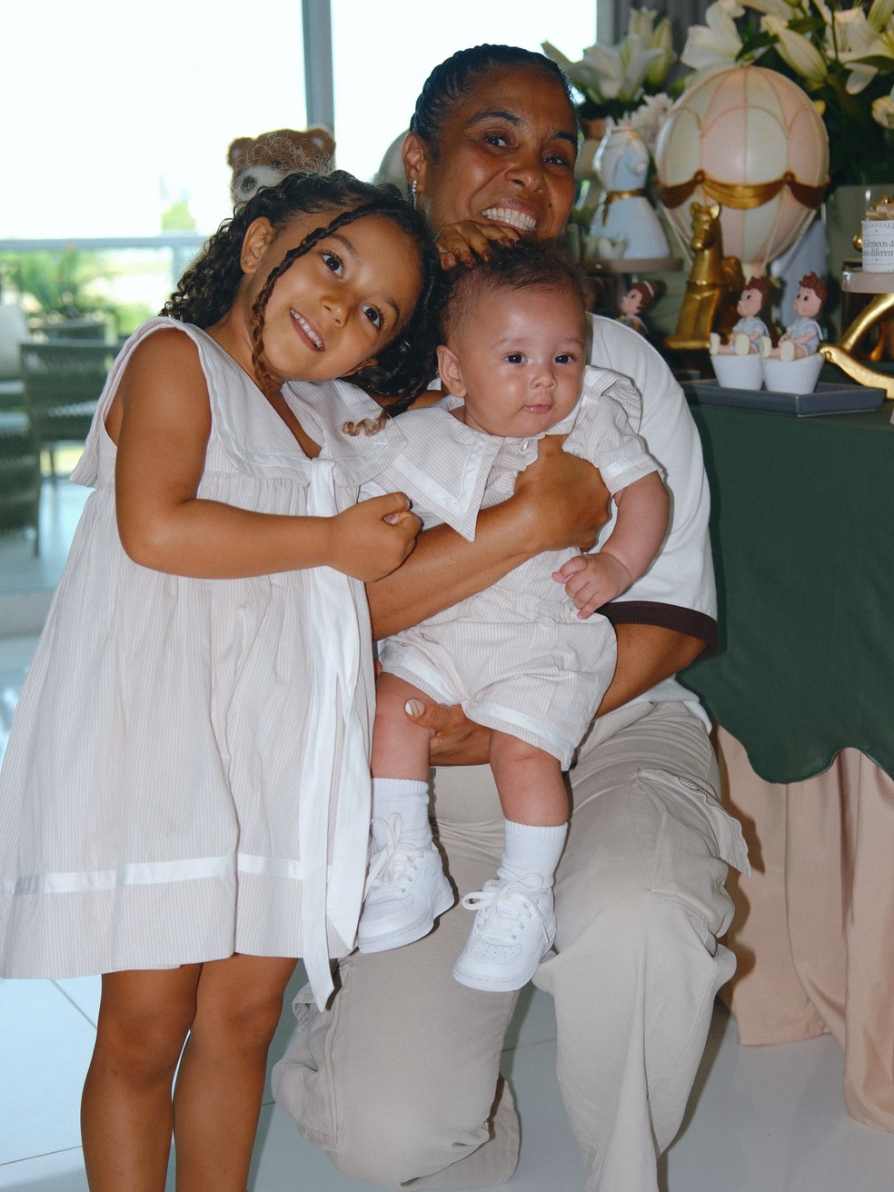Lore Improta celebra 5 anos de Liz e 4 meses de Levi e brinca ...