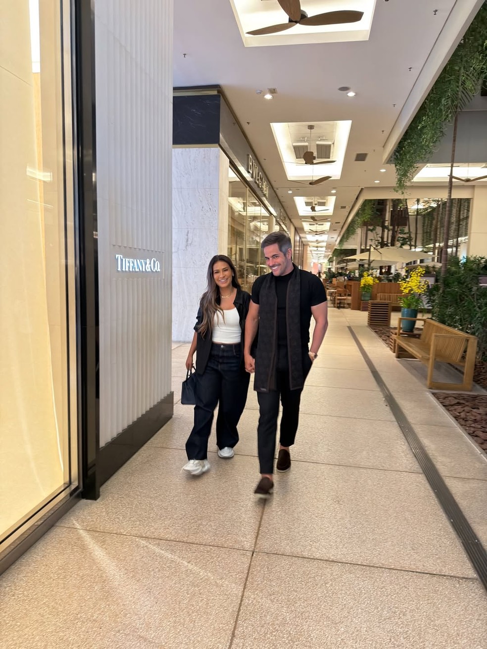 Simone Mendes e Kaká Diniz comemoram 13 anos de casamento e cantora ganha declaração de amor — Foto: Reprodução/Instagram