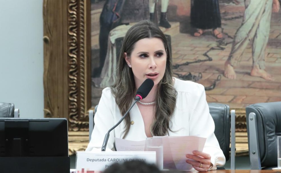 Presidente da CCJ, a deputada federal Caroline de Toni (PL-SC) tem parecer favorável a PL que quer criminalizar aborto em todos os casos no Brasil — Foto: Bruno Spada/Câmara dos Deputados