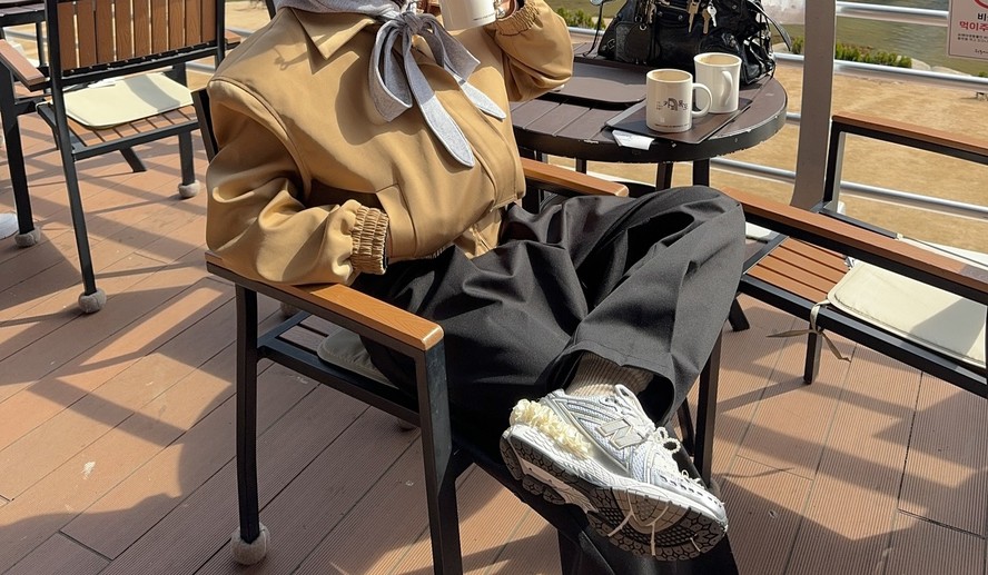 Este tênis clássico dos anos 1990 está de volta ao street style