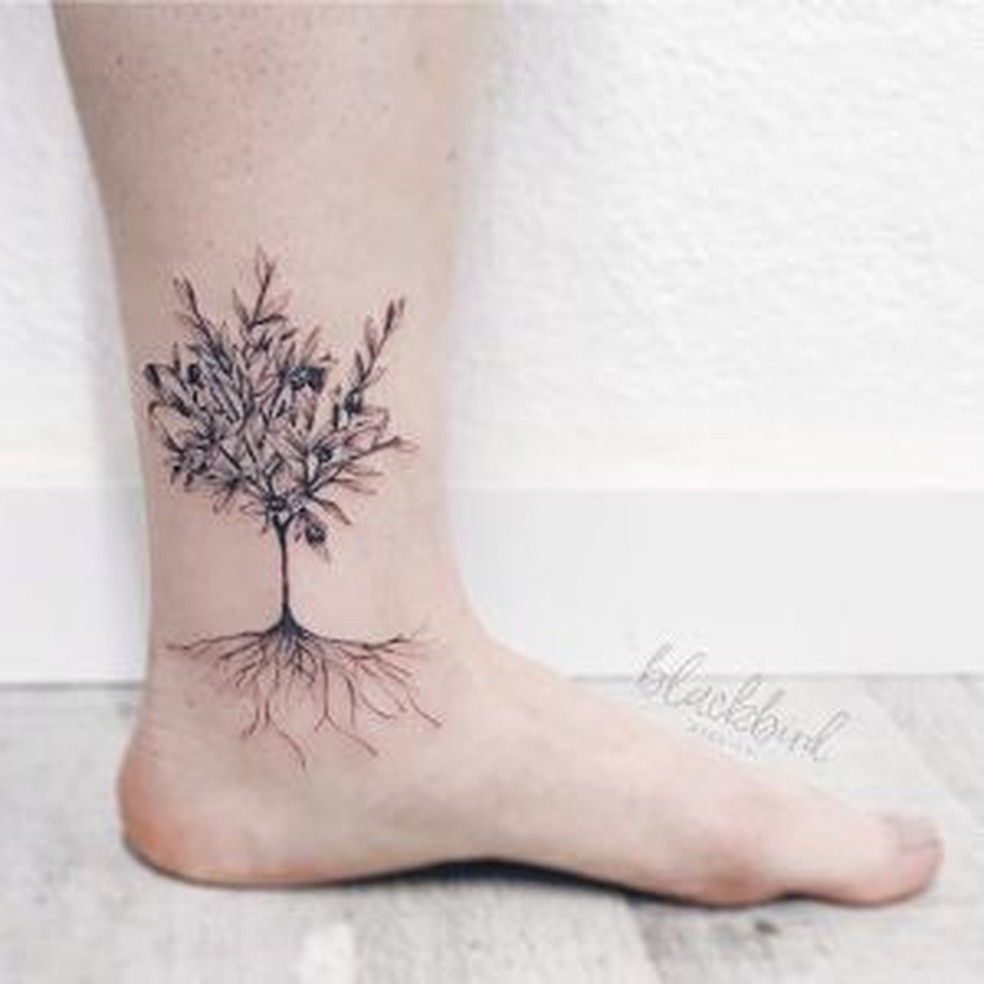 Pernas: Uma árvore com raízes fortes. — Foto: Reprodução/Pinterest