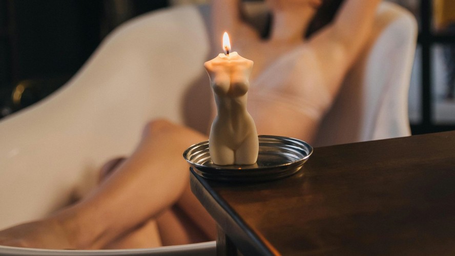 Quer relaxar antes do ano acabar? Essa lista de produtos eróticos sensoriais vai te ajudar