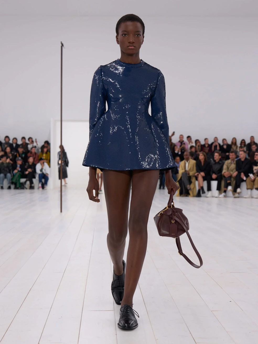 Loewe, coleção primavera verão 2025, na Semana de Moda de Paris — Foto: Divulgação