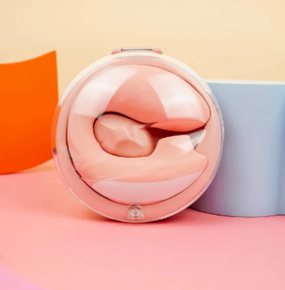 Flex Travel Vibrador e Sugador de Clitóris, de Good Vibres (R$ 449,90) — Foto: Divulgação