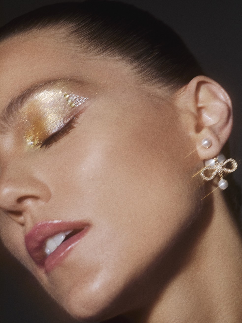 O dourado champanhe ganhou status precioso — Foto: Wallace Domingues