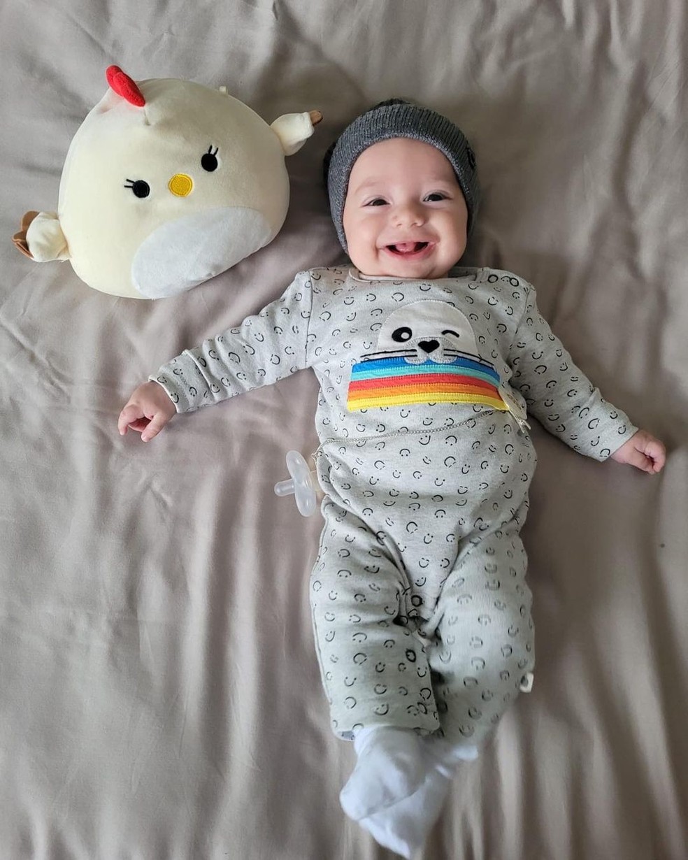 Claudia Raia é mãe do pequeno Luca, de 4 meses, e costuma postar fotos do caçula na rede social — Foto: Reprodução Instagram