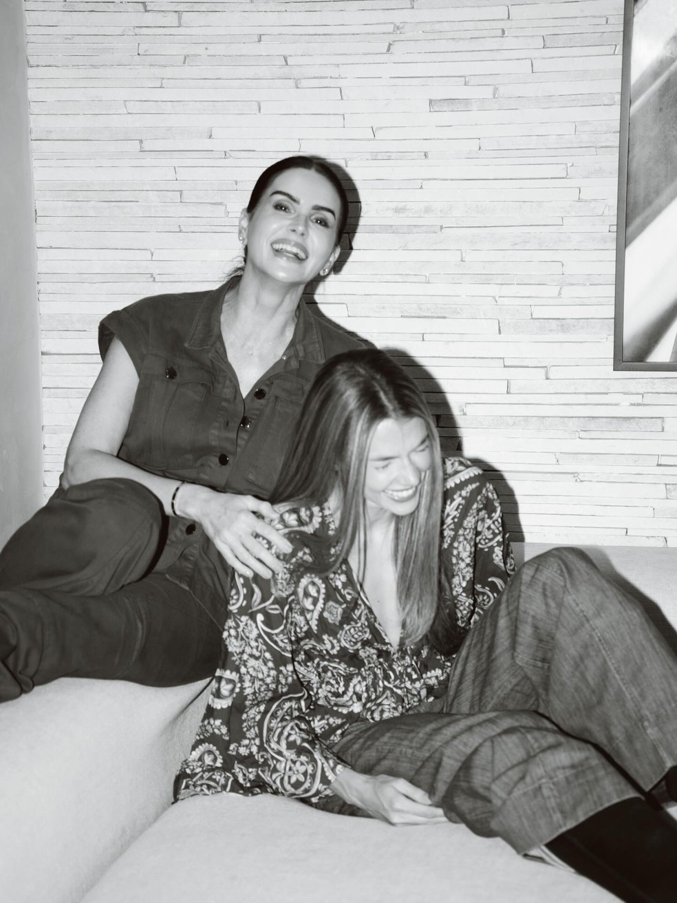 Filha de Lisandra Souto e Tande, Yasmin Souto estrela ensaio com a mãe: 'Minha referência' — Foto: Reprodução/Instagram