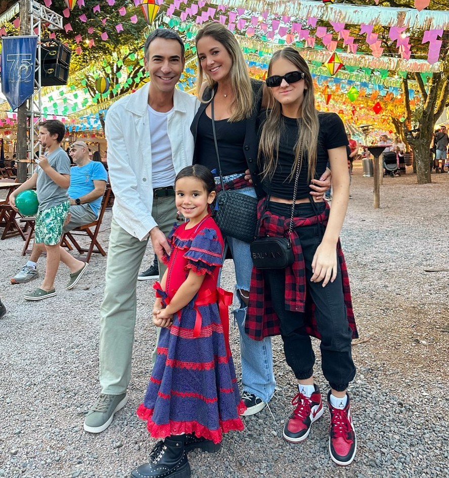 Ticiane Pinheiro E C sar Tralli Curtem Festa Junina Em Fam lia O Amor 