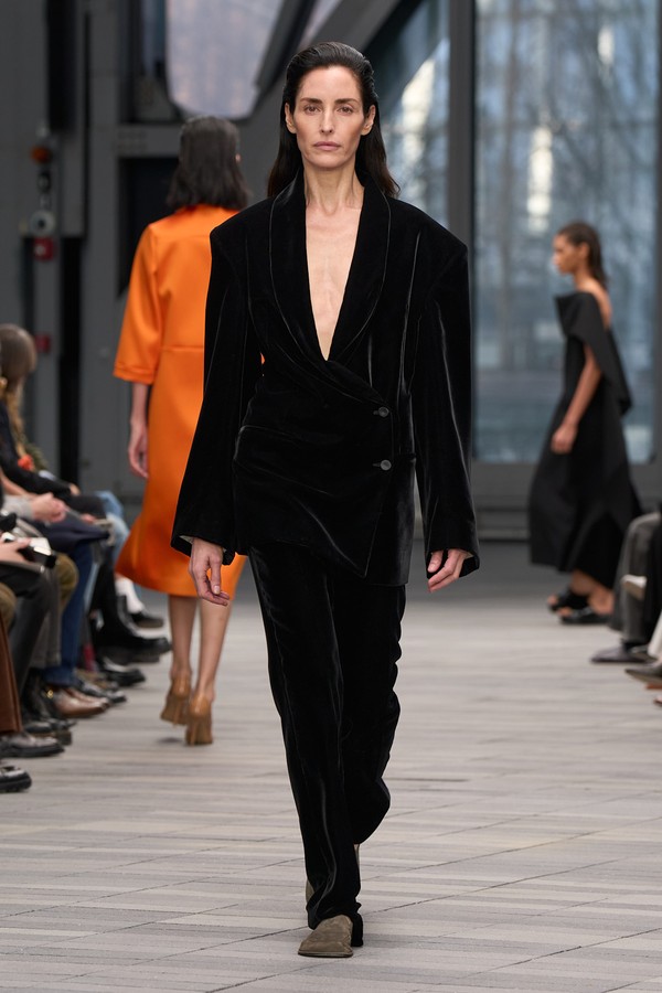 10 tendências que definem a temporada de moda de inverno 2026