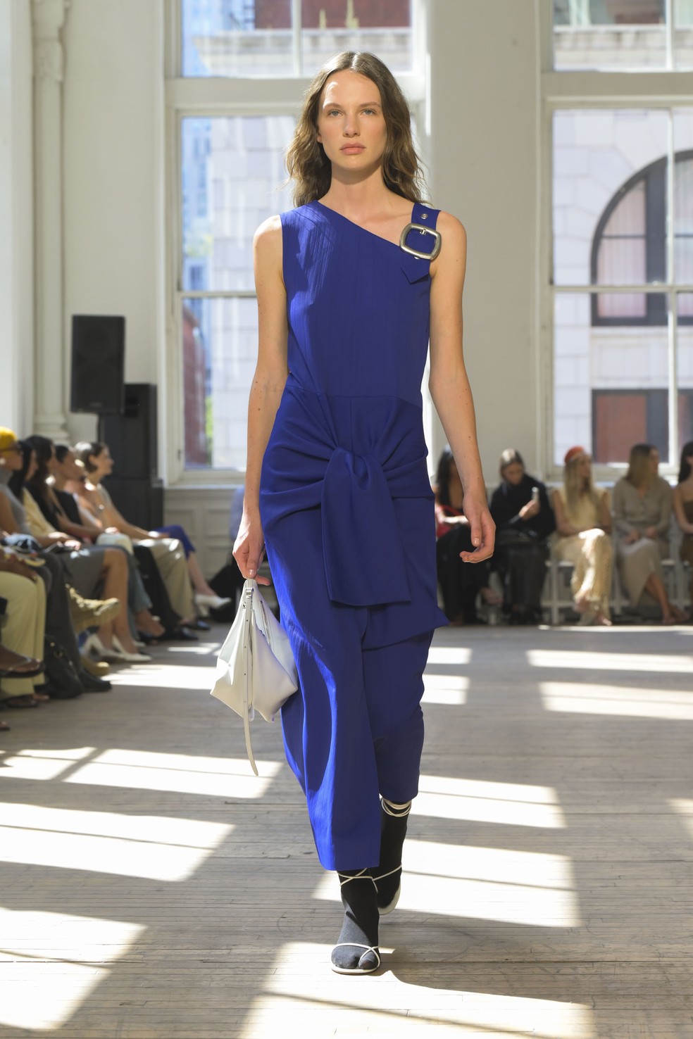 Proenza Schouler primavera/verão 2025 — Foto: Getty Images