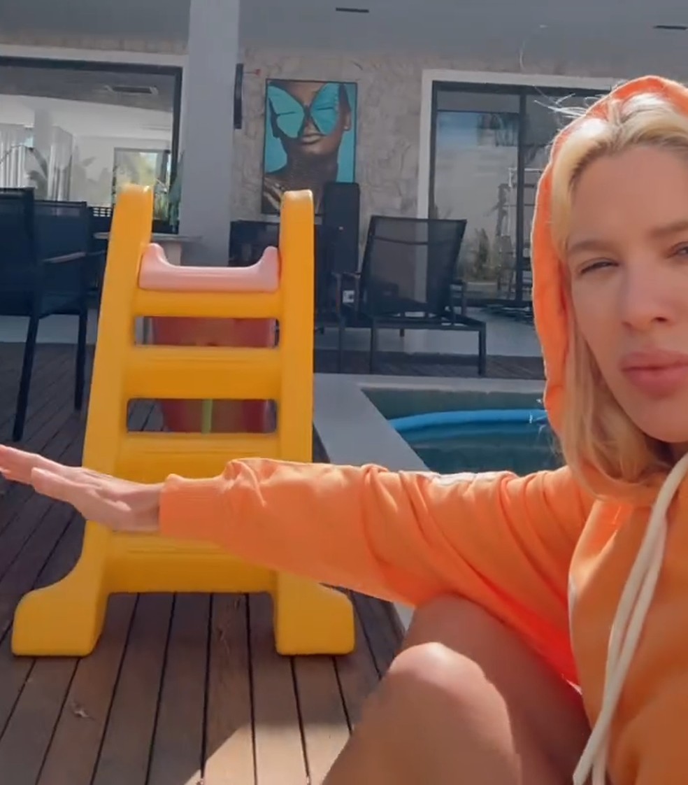 Karoline Lima mostra imagens da mansão onde vive com Leo Pereira — Foto: Reprodução/ Instagram