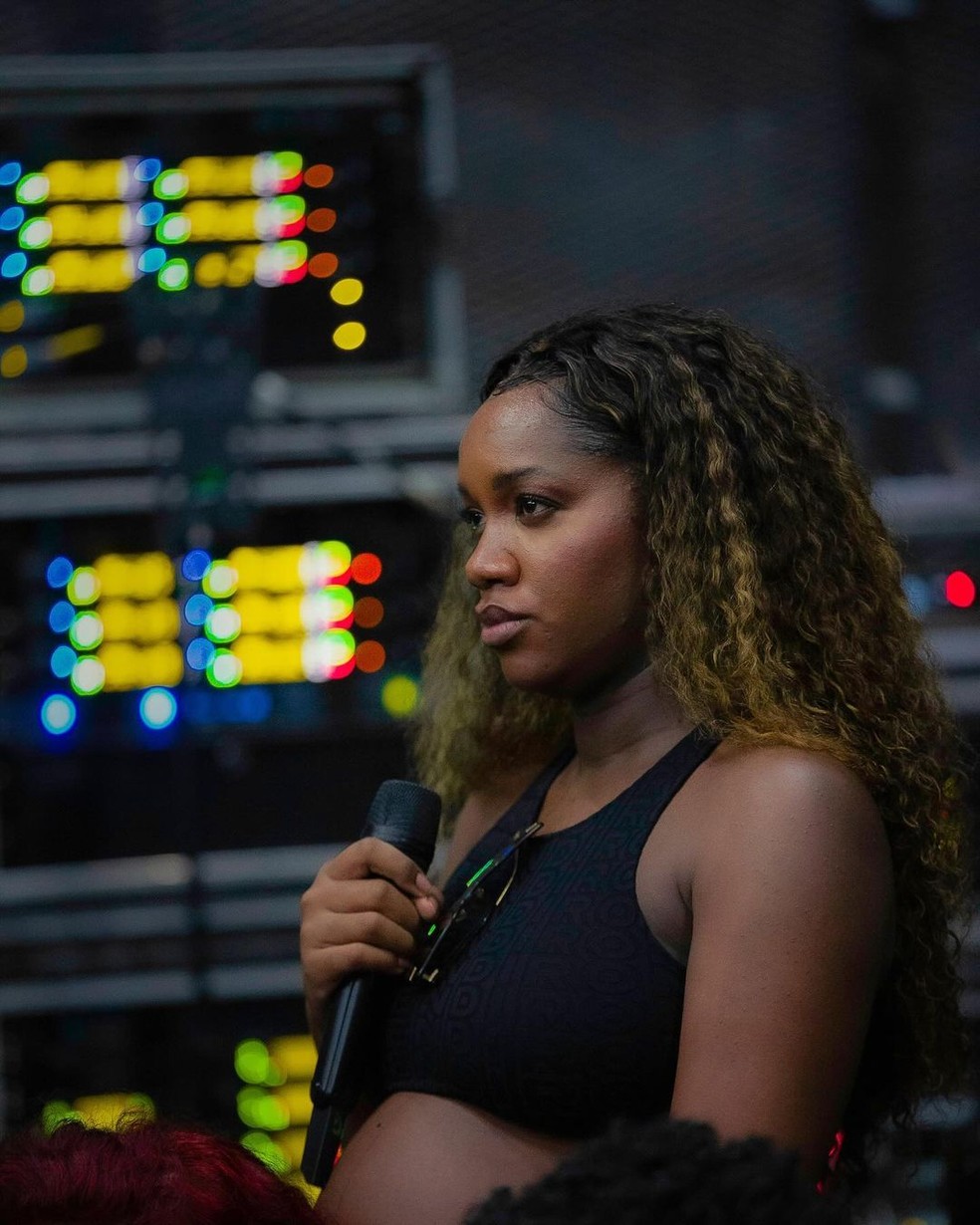 Iza exibe barrigão em ensaio do Rock in Rio e manda recado para Nala ...