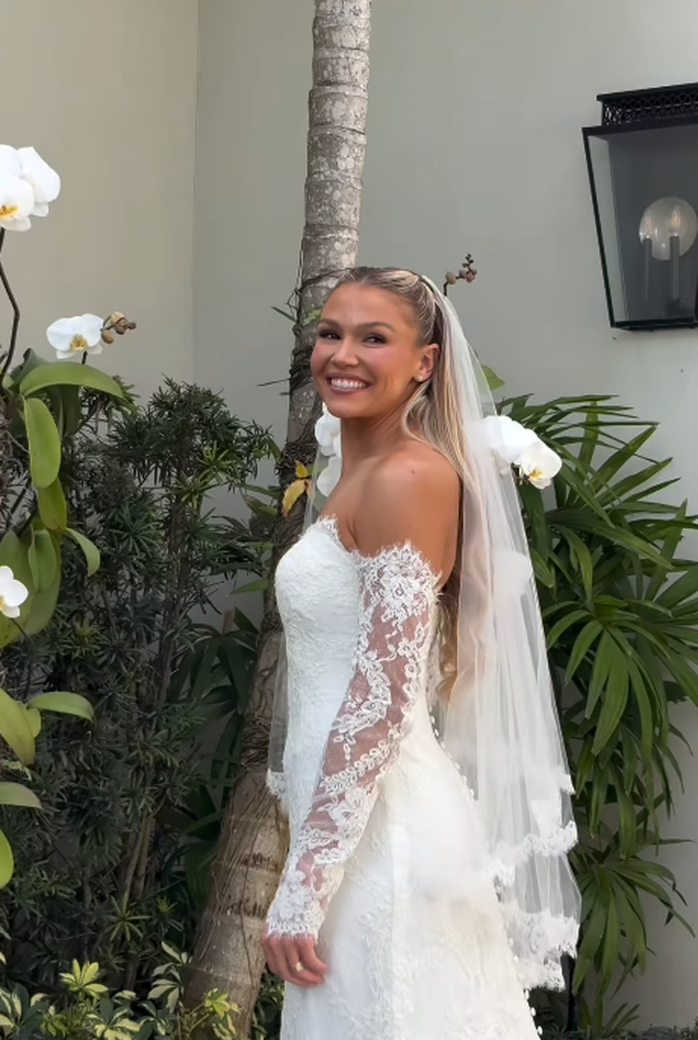 Marta e casou com Carrie nos EUA — Foto: Reprodução/ Instagram