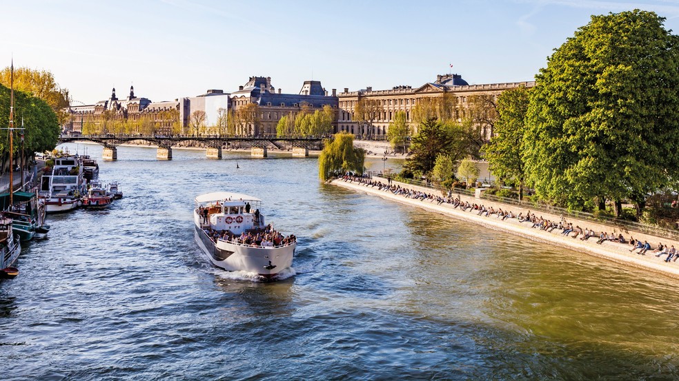 Durante a temporada de moda (ou a qualquer momento do ano), hospedar-se em uma região de fácil acesso é perfeito para uma viagem confortável em Paris — Foto: GETTY IMAGES/WESTEND61