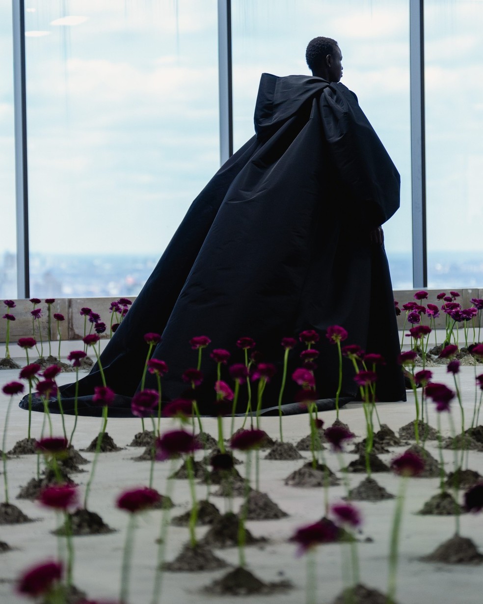 Carolina Herrera: laços e flores na Semana de Moda de Nova York — Foto: Reprodução/Instagram