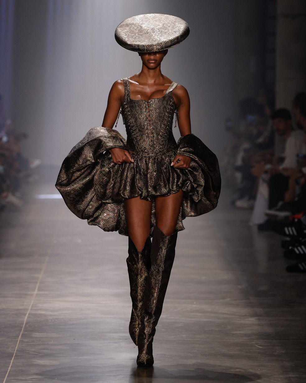 Desfile Artemisi SPFW N58 — Foto: Divulgação: Gustavo Scatena/ @agfotosite