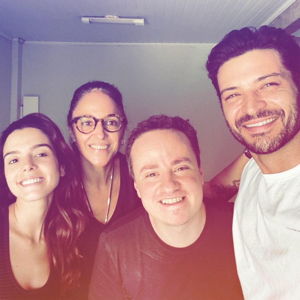 Maria Silvia nos bastidores de O Lado Bom de Ser Traída — Foto: Reprodução/ Instagram