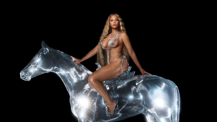 Beyoncé na capa do disco “RENAISSANCE'