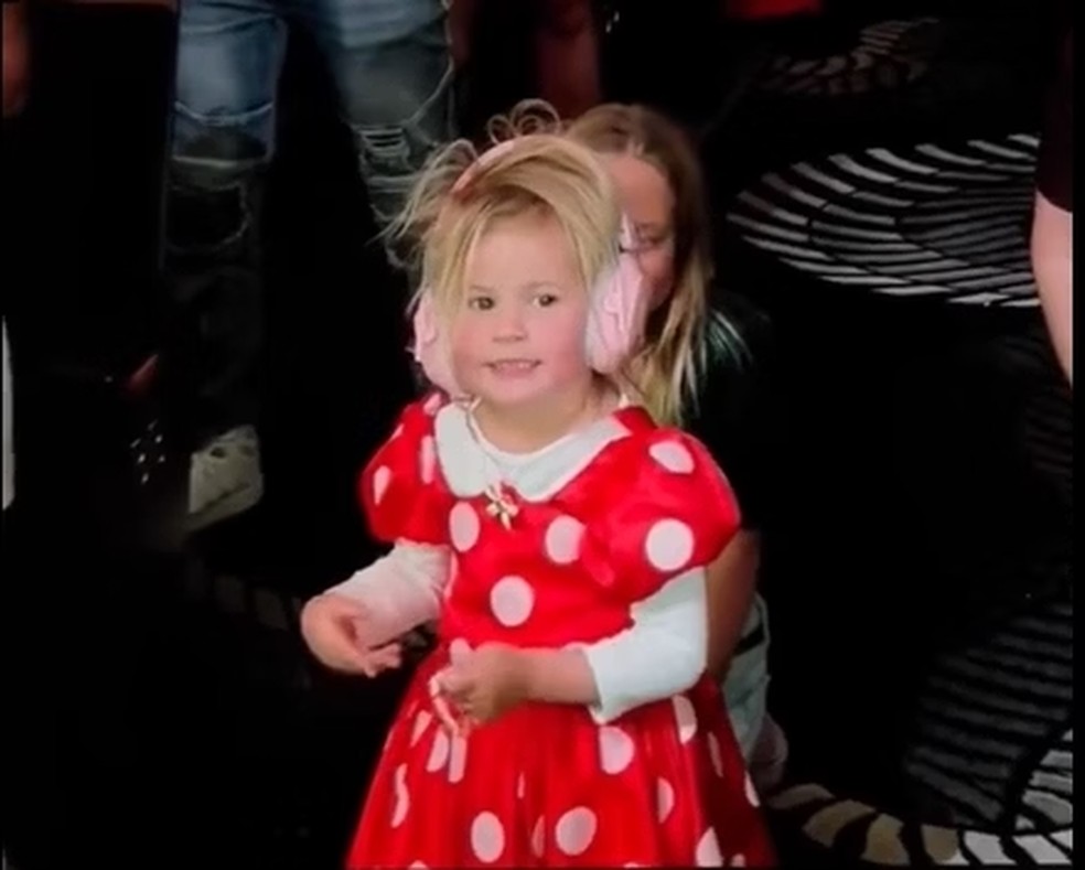 Nasce uma estrela: filha de Katy Perry faz estreia na música aos 4 anos ...
