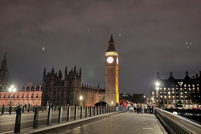 Vanessa Giácomo abre álbum de fotos em Londres e relembra viagem após ...
