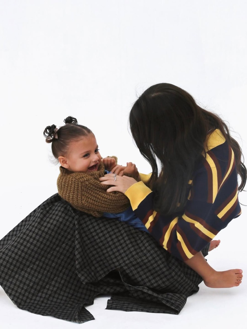 Amanda Kimberlly encantou ao posar com a filha Helena — Foto: Reprodução/ Instagram
