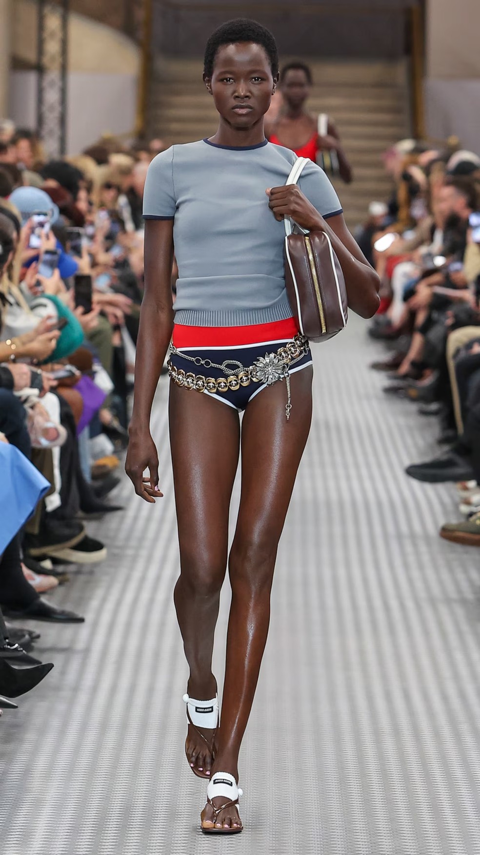 Miu Miu, coleção primavera/verão 2025, Semana de Moda de Paris — Foto: Divulgação