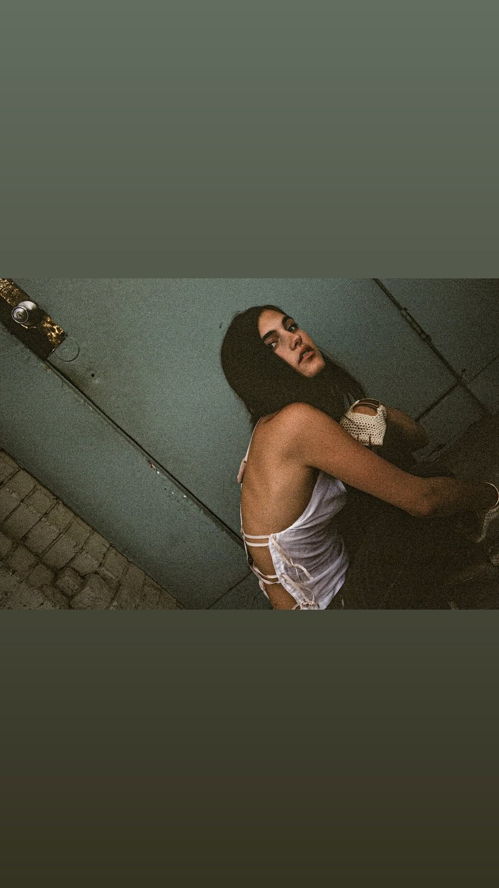 Filha de Alessandra Ambrósio, Anja Louise surge a 'cara da mãe' em ...