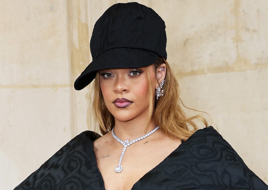 A empreitada revolucionária que fez de Rihanna uma lenda disruptiva da moda  - Revista Marie Claire