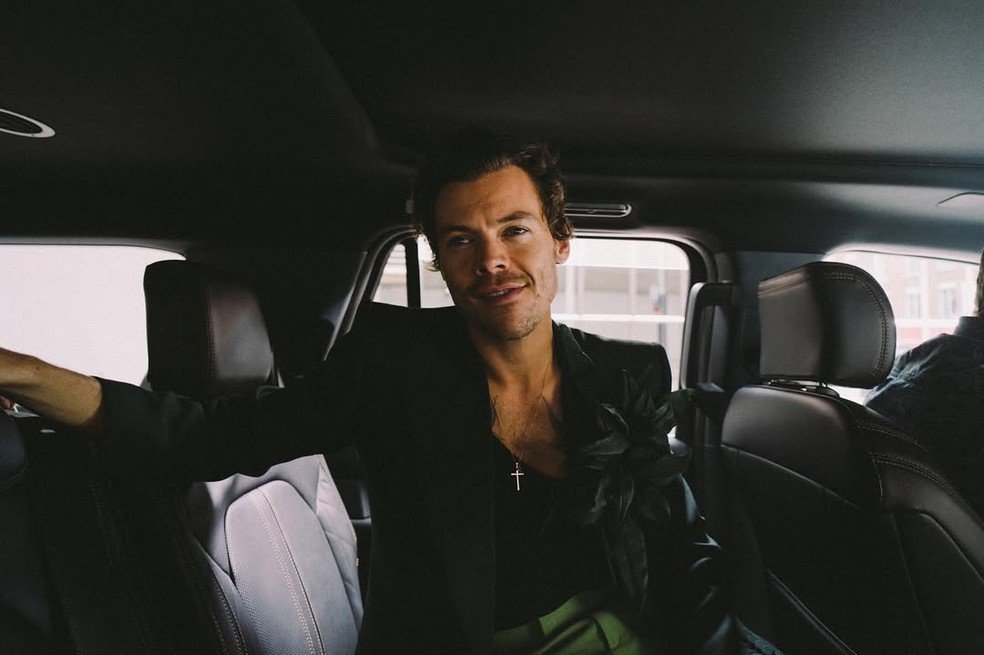 Além de Michael B. Jordan, nosso querido Harry Styles também é aquariano. — Foto: Reprodução/Instagram @harrystyles