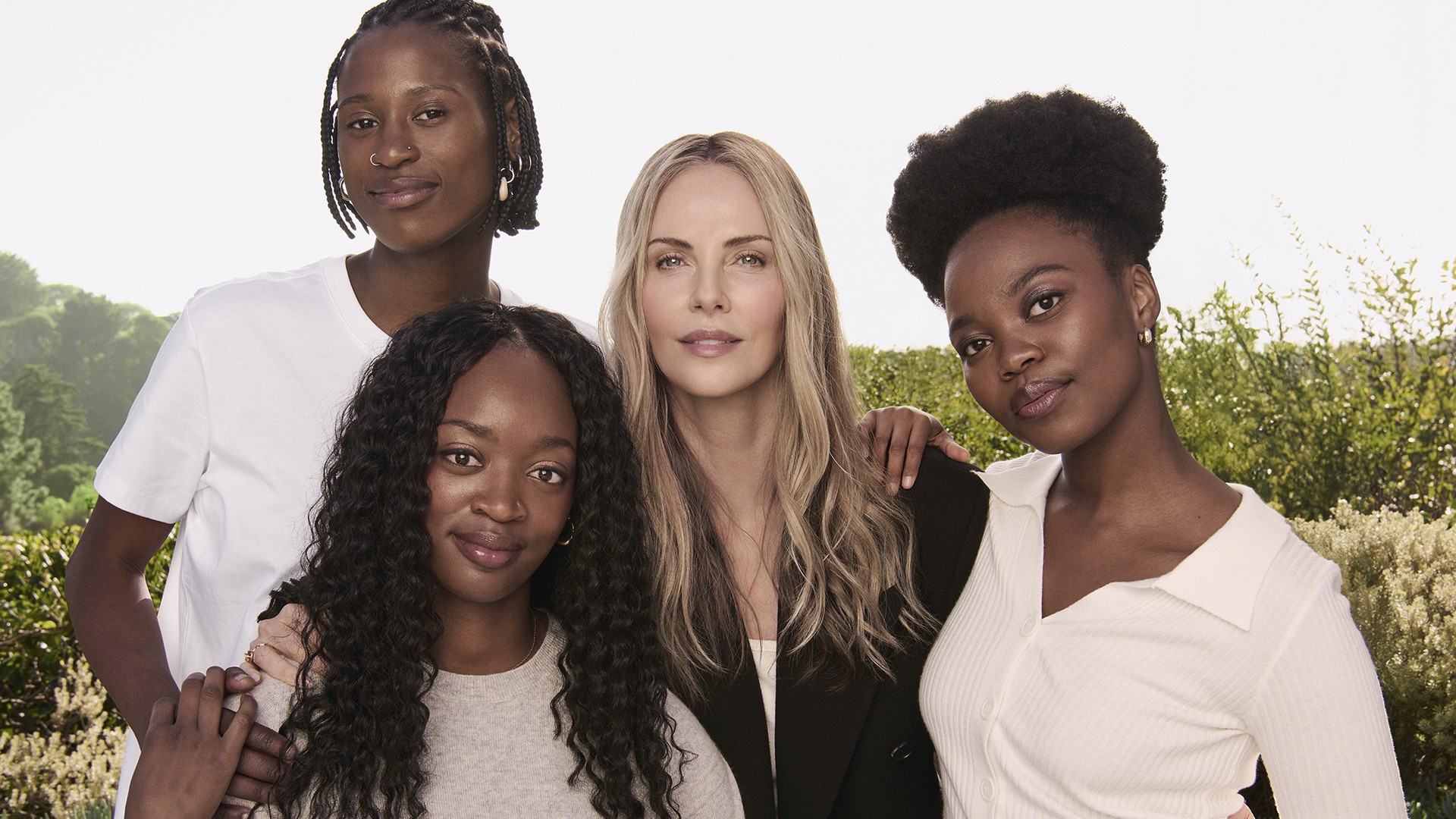 A atuação de Charlize Theron para defender as mulheres da África do Sul ...