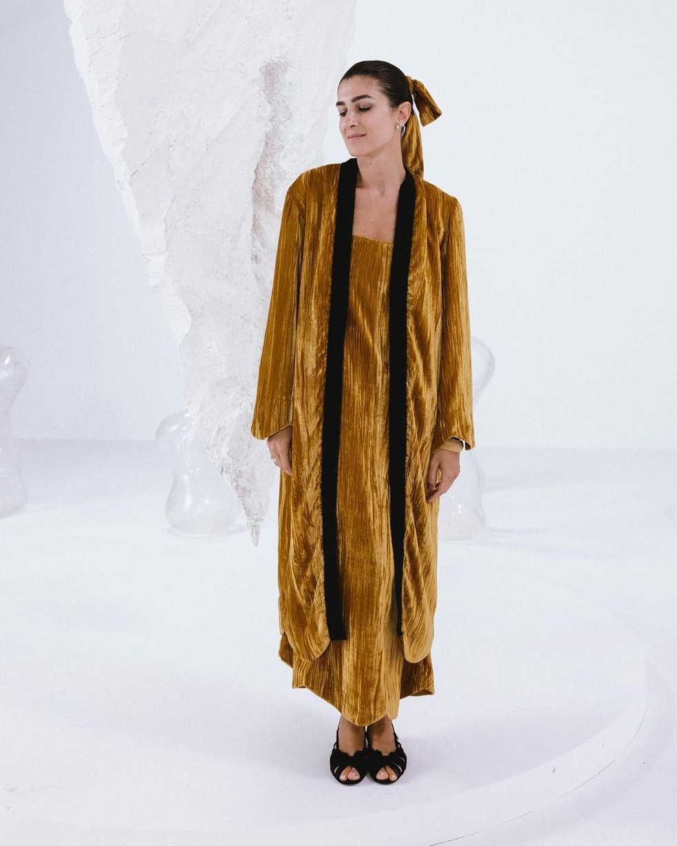 Bárbara Migliori usando a coleção de inverno 24 da marca Paula Raia — Foto: Reprodução/Instagram @barbaramigliori