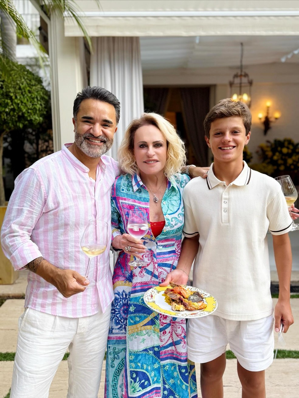 Ana Maria Braga mostra comemoração do aniversário do marido em sua ...