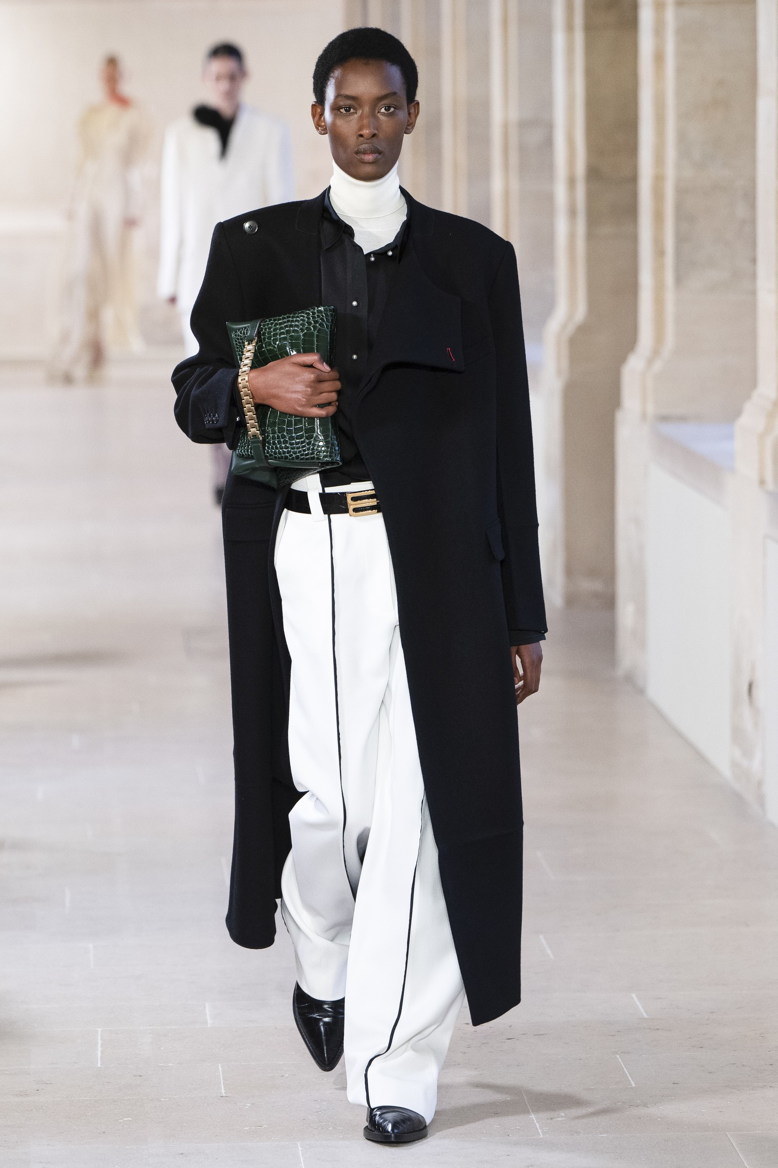 Tendências do desfile de Victoria Beckham  — Foto: Getty