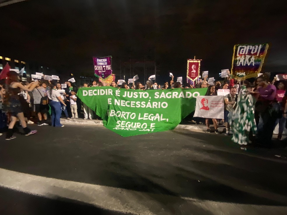 Mulheres protestam na Avenida Paulista � Foto: Camila Cetrone/Marie Claire