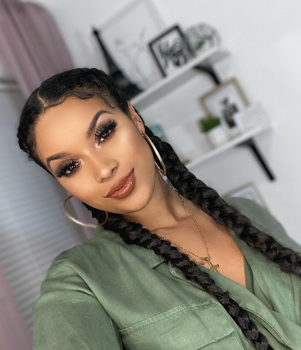 15 Penteados Fáceis De Fazer Sozinha Em Cabelos Cacheados