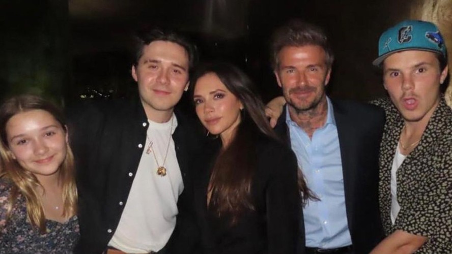 Victoria Beckham reúne família para celebrar seu aniversário de anos