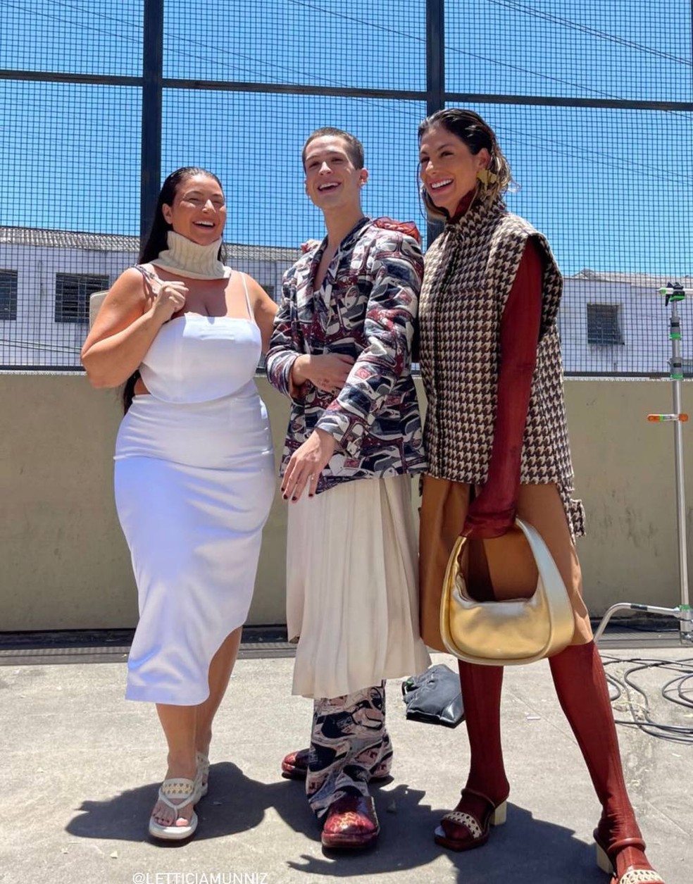 Lettícia Muniz, João Guilherme e Mari Gonzalez após o desfile da Misci — Foto: Reprodução / Instagram