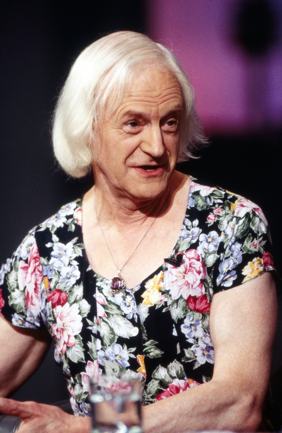 Charlotte von Mahlsdorf foi precursora no ativismo LGBTQIAPN+ na Alemanha — Foto: Frank Hempel/United Archives/Getty Images